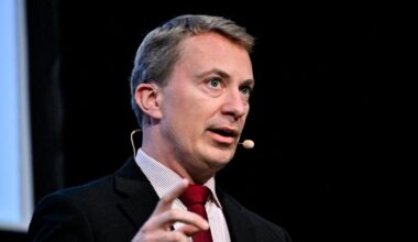 Efter brug af ChatGPT i fejlbehæftet kronik: 'Vi bruger det meget bedre næste gang,' siger Messerschmidt - Dansk Folkeparti vil fortsat benytte AI, når de eksempelvis skriver kronikker.