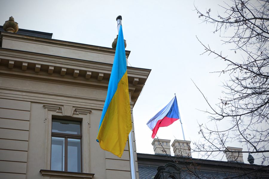 Survey: Majority of Czechs Oppose Foreign Flags on State Buildings