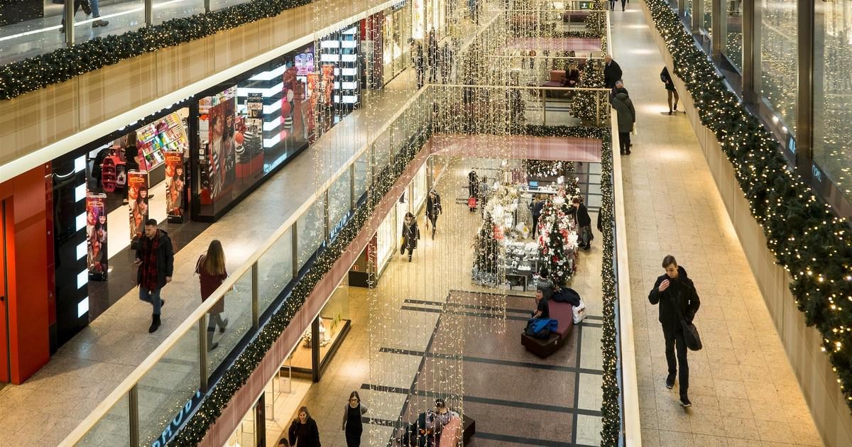Galerie handlowe notują spadki odwiedzin. Polacy zmieniają zwyczaje zakupowe