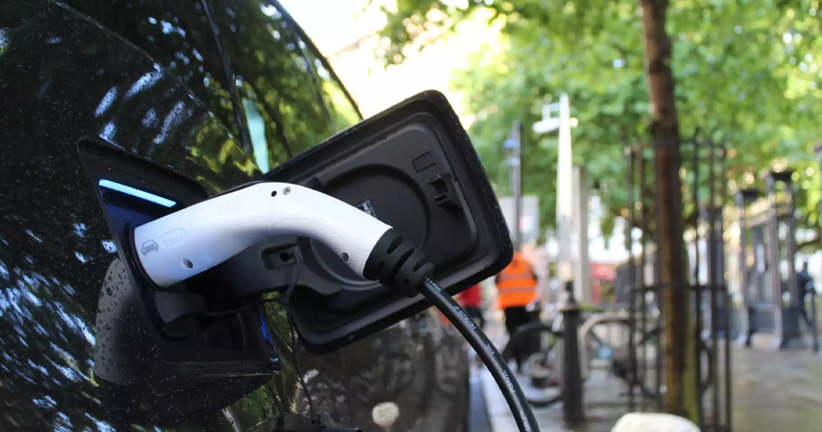 CT Treasurer condemns Tesla’s $1 trillion pay plan for Elon Musk