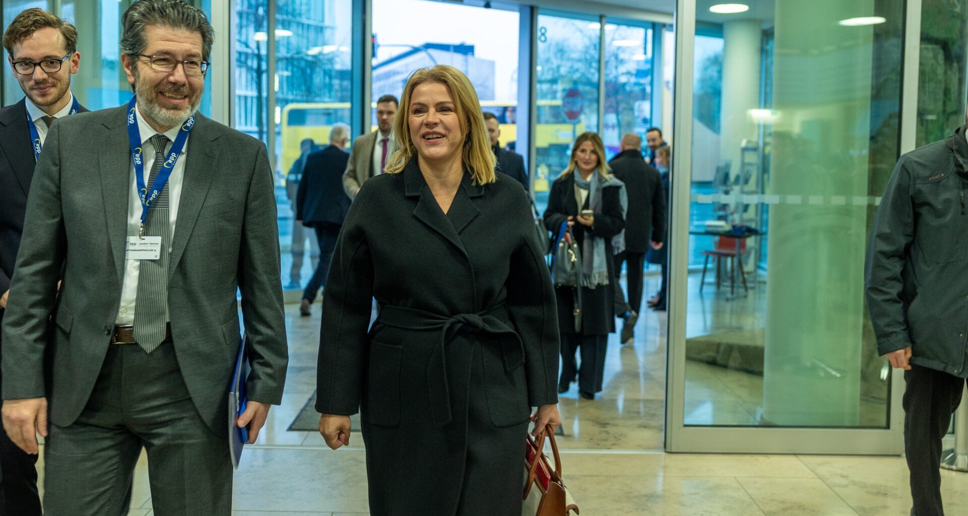 Latvian Prime Minister Evika Siliņa (C) at the Leaders' Retreat of the European People's Party on January 17, 2025