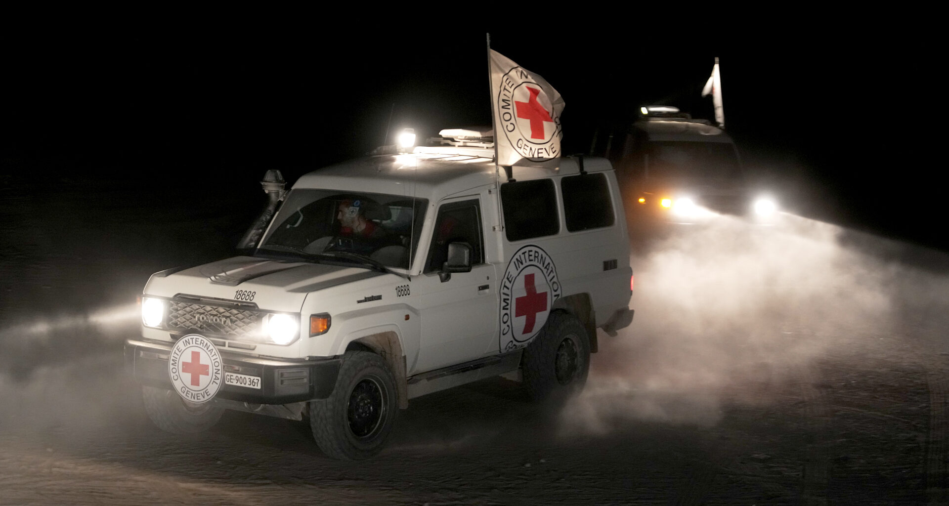 Video crews on Sunday captured Red Cross vehicles transporting the remains of three hostages across Israel. The vehicles were seen arriving at the National Forensic Institute in Tel Aviv, where officials are expected to conduct examinations to confirm the identities of the deceased.