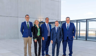 Deloitte Luxembourg’s executive committe: Bernard David, Christiane Chadoeuf, Patrick Laurent, Pierre Masset and CEO John Psaila (left to right)