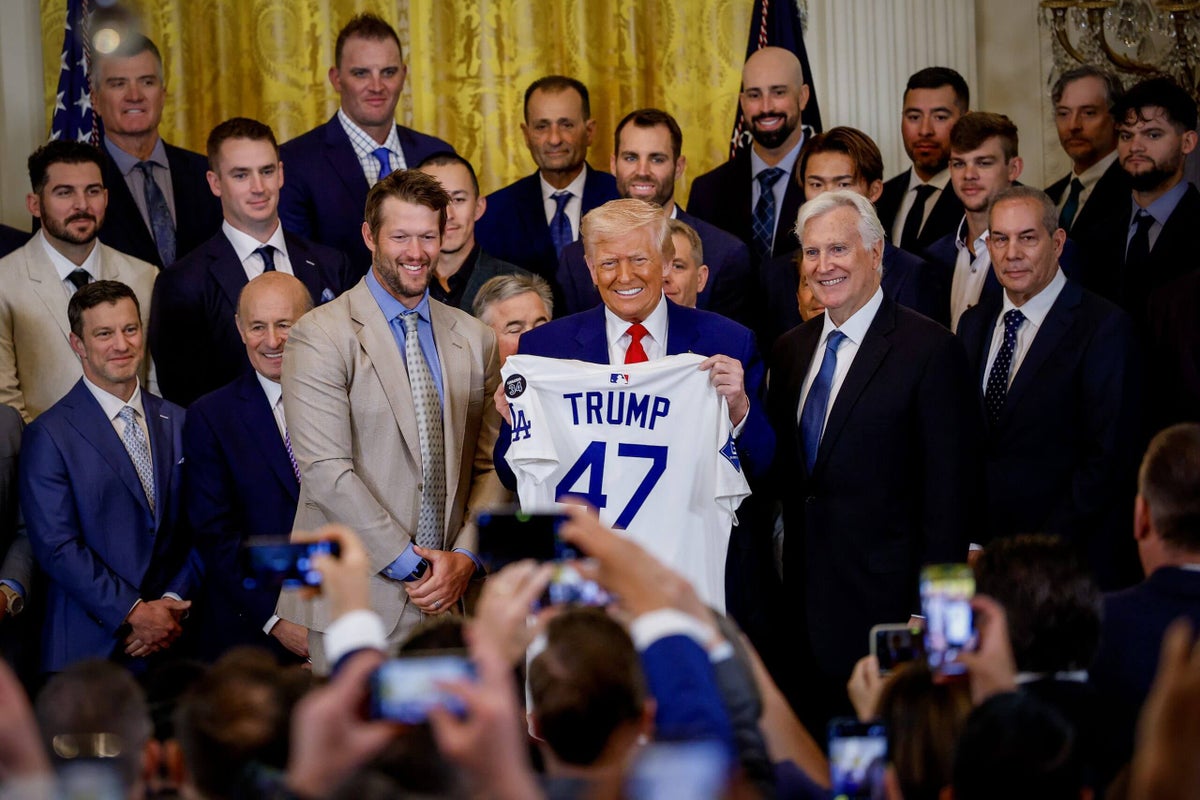President Trump invites Dodgers to White House after World Series win