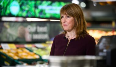 Reeves targets fresh push to get Brits investing in UK companies – POLITICO