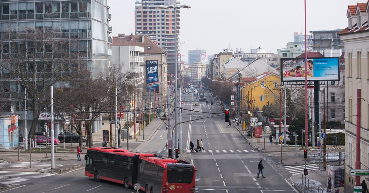 Don’t worry, Slovaks, you’re allowed to run for the bus – POLITICO