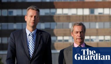 Nigel Farage urged to root out Reform links to Russia after jailing of Nathan Gill