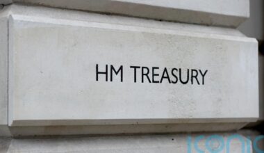 Government freezes assets of New IRA and Northern Ireland man