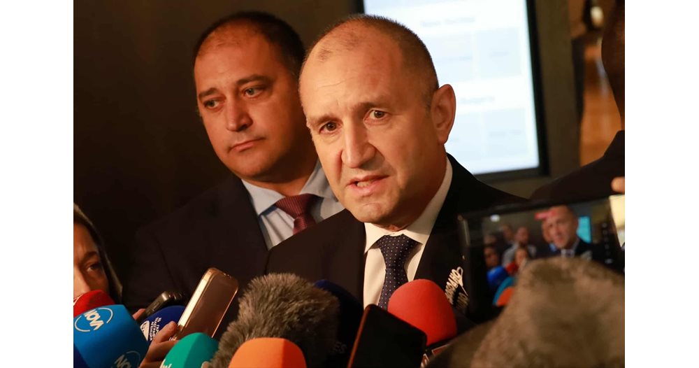 Хората настояват да направя партия