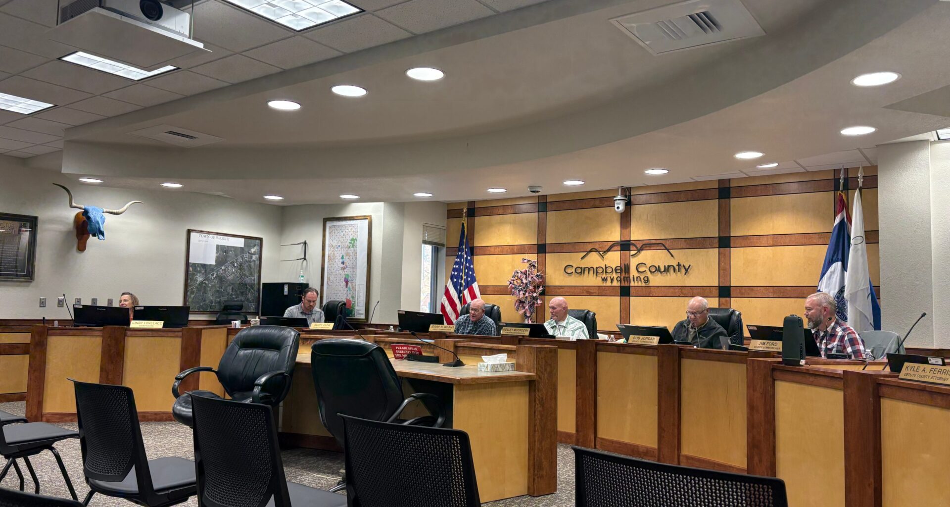 Commissioners tighten language on nuclear waste storage, drop voting idea