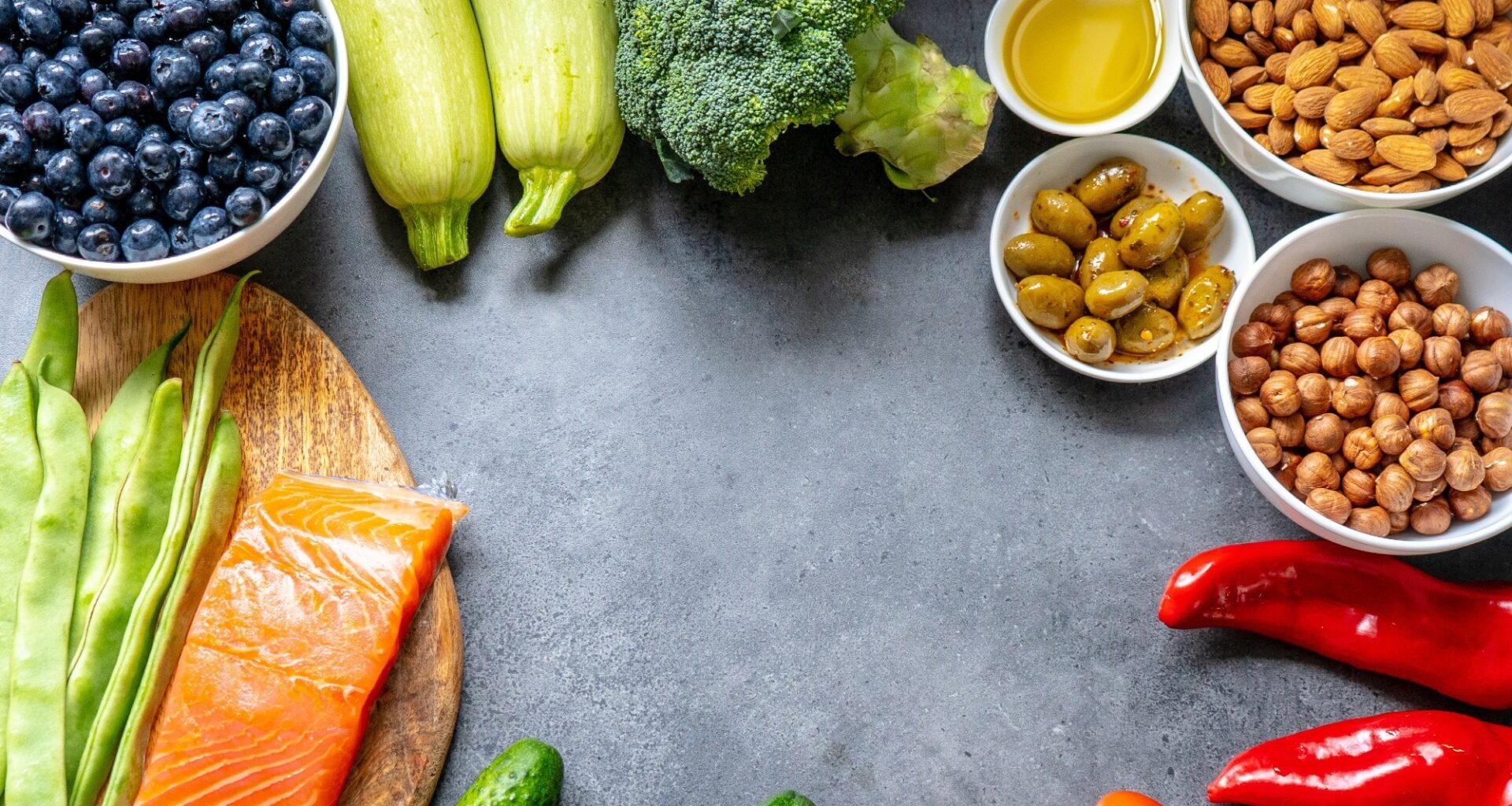 Study: Ultra-Processed Foods Consumption, Mediterranean Diet Adherence and Sociodemographic Correlates in an Italian Adult Population: The UFO Survey. Image Credit: Sergey and Marina Pyataev / Shutterstock