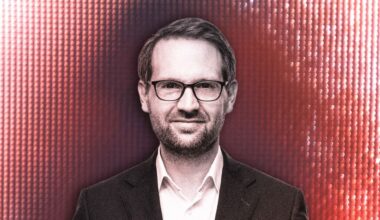 The German mayor planning a new Romanian revolution