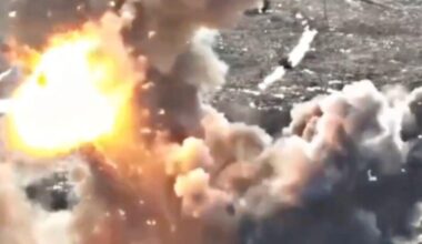 Putin humiliated as Kremlin airforce 'carpet bombs' Russian territory