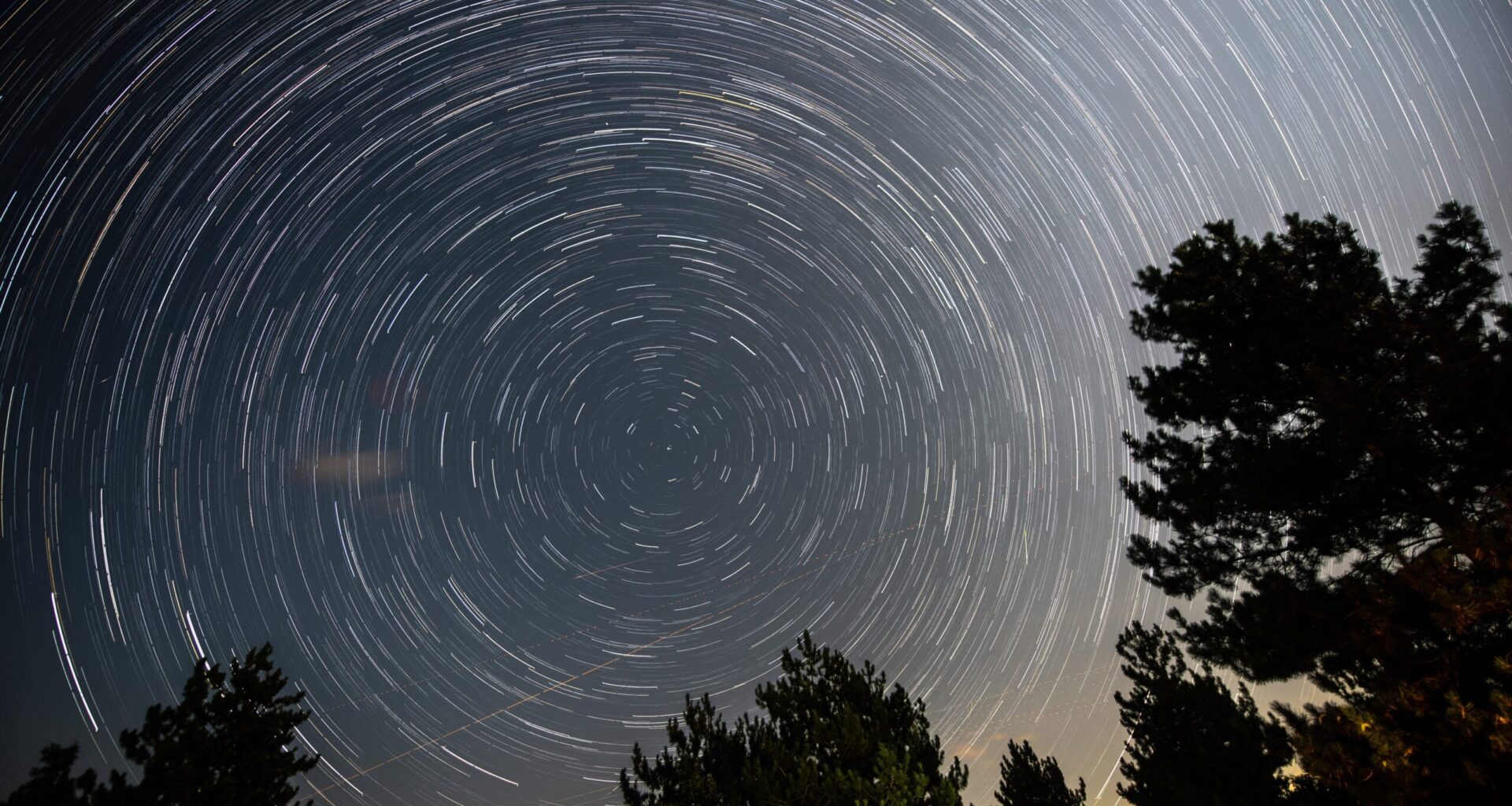 Early November Nights Offer Prime Viewing of the Taurid Meteors in Hungary