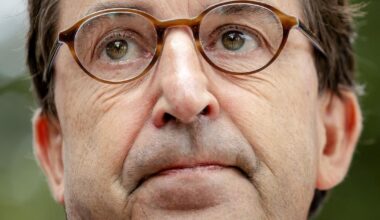 ‘Agressie in de zorg komt vaker voor bij immigrantenfamilies’, zei Gommers op tv: uitspraak leidt tot ophef