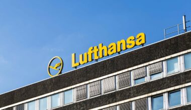 Lufthansa enters race for TAP Air Portugal stake