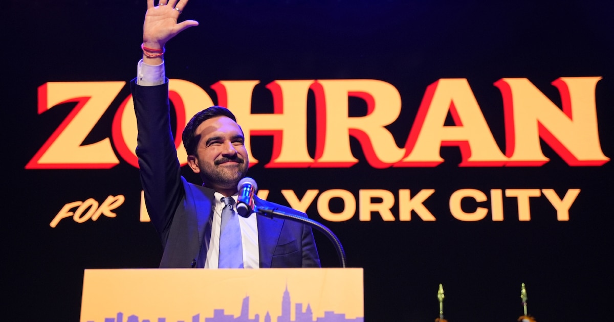 Zohran Mamdani, candidat à la mairie de New York, lors d'une soirée électorale dans le quartier de Brooklyn, le 4 novembre 2025 à New York