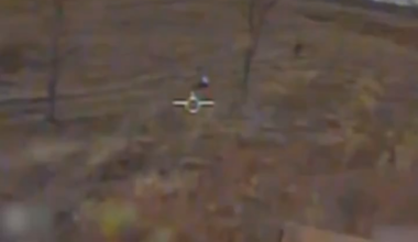 Destruction of a Russian flag-bearer by the drone pilot of Ukrainian SVAROG battalion