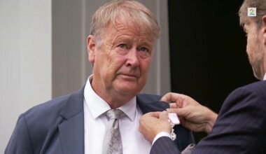Sir Åge Hareide ønskes god bedring fra Danmark