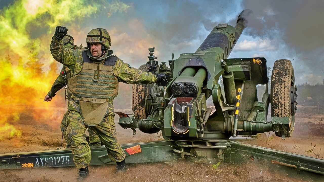 Finnish artillery units fire Howitzers At Rovajärvi exercise area In northern Finland. Image Credit: NATO.