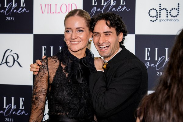 Oslo 20251105. 
Cengiz Al og Emilie Enger Mehl på rød løper før Elle-gallaen 2025 på Theatercafeen.
Foto: Stian Lysberg Solum / NTB