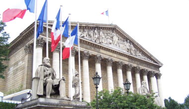 Rights group denounces France residency system as a violation of the rights of migrant workers - JURIST