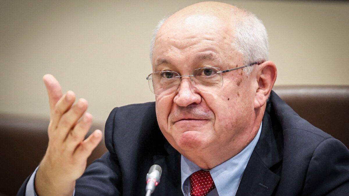 Moldova’s Parliament Elects Newcomer to Politics as New PM ━ The European Conservative