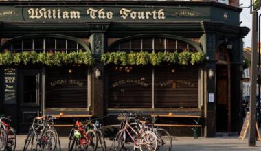 'This is not a playground’: London pubs crack down on unruly children, with one banning them after 7pm