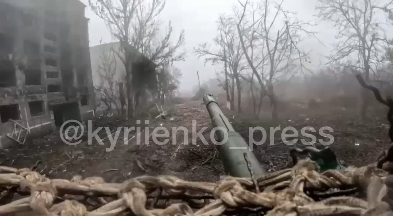 Ukrainian tank firing at Russian positions in Rodynske, north of Pokrovsk. November 2025