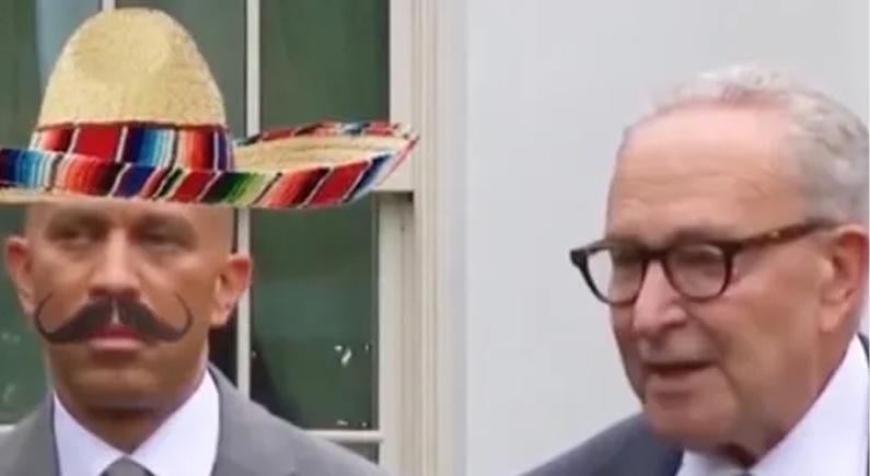 Aktualnie na stronie Białego Domu xD