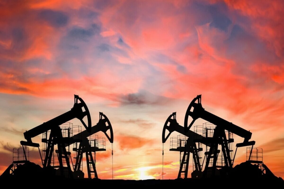 Oil prices fall to $62.69 on OPEC's 2026 supply outlook, rise in U.S. crude inventories