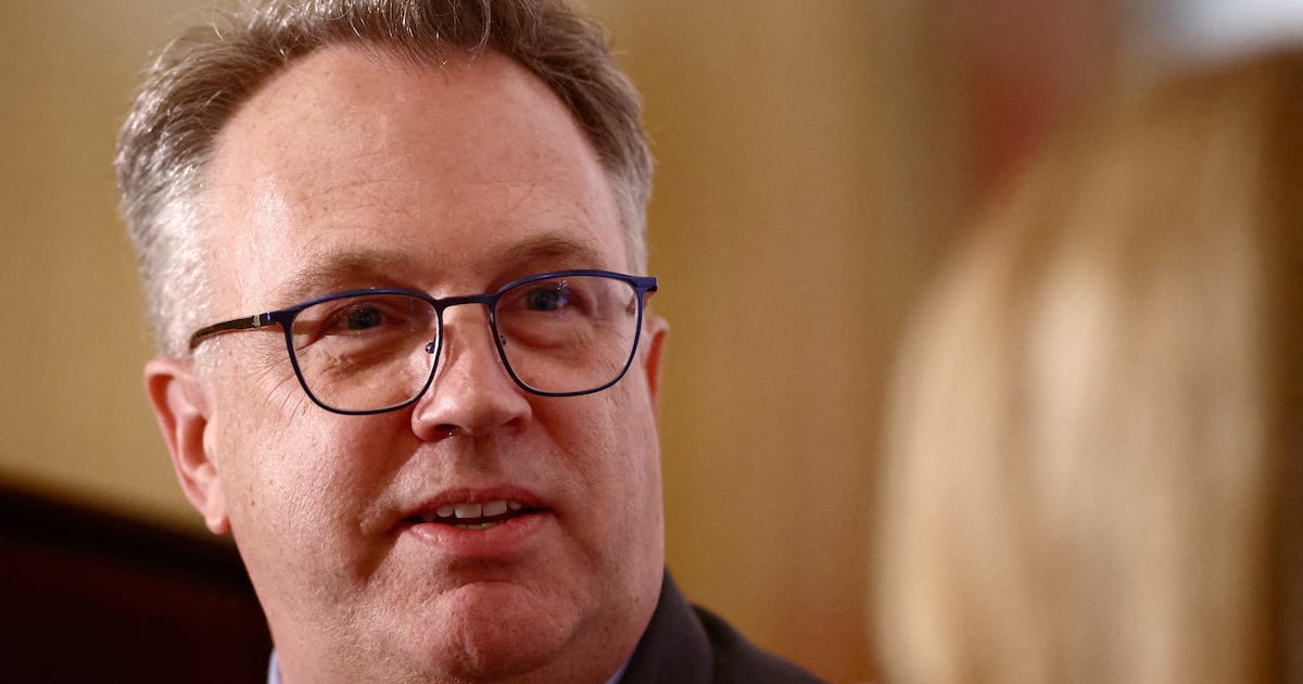 Influential Fed official puts December rate cut back on table