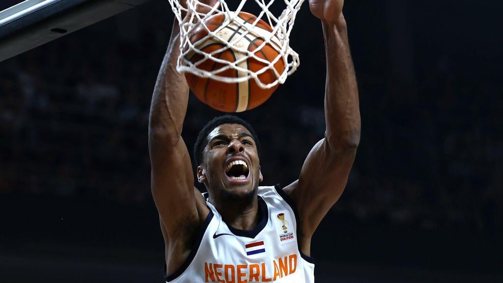 Oranjebasketballers zetten Letland verrassend te kijk in WK-kwalificatie