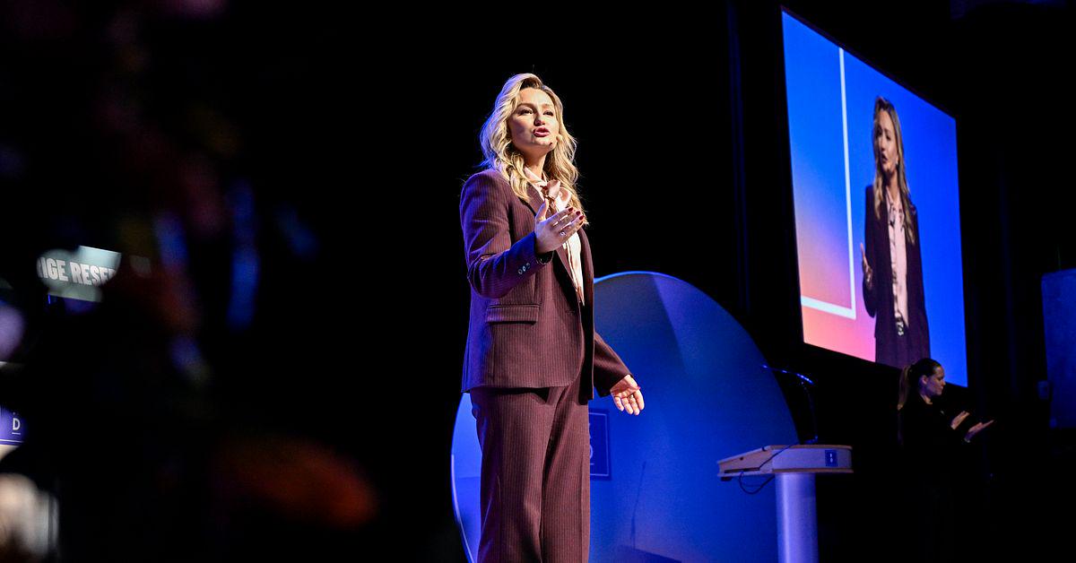 KD röstar ja till burkaförbud [och niqab i offentlig miljö.]