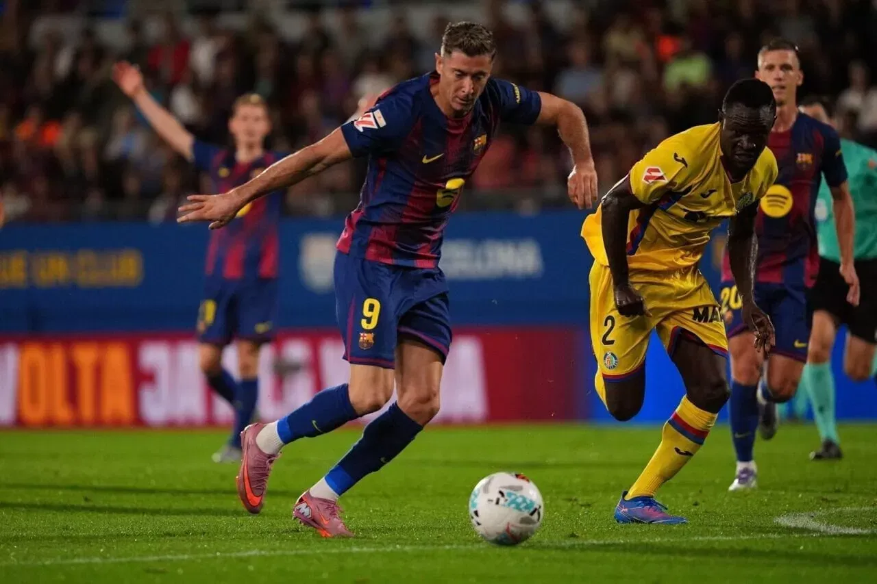 Robert Lewandowski FC Barcelona LaLiga