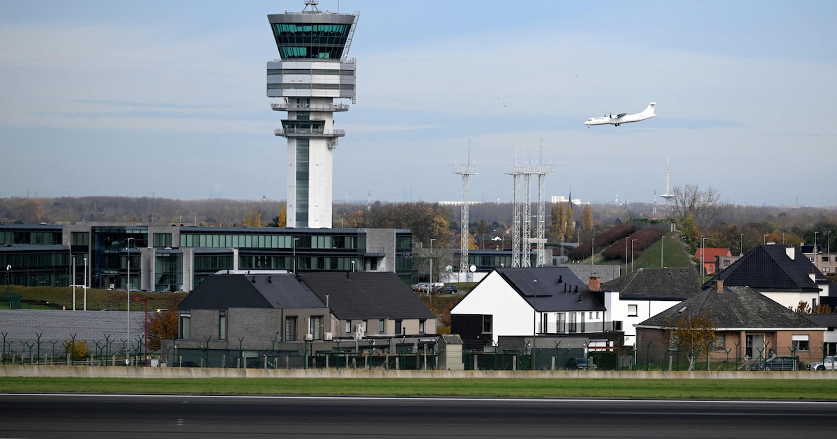 Des drones survolent Brussels Airport : le trafic aérien reprend progressivement - La Libre.be