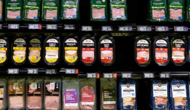 Finns buying less meat, more tofu — price a major factor| Yle News