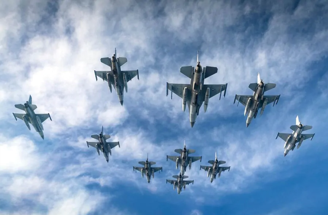 The Netherlands Transfers 18 F-16 Fighter Jets to Romania