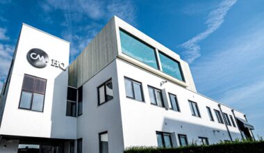 Bird wil cm.com overnemen