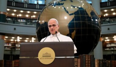 Pope Leo XIV in Turkey: “This country is a bridge between East and West”