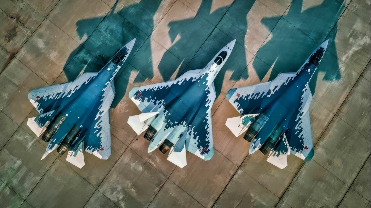 Su-57 Felon Stealth Fighter