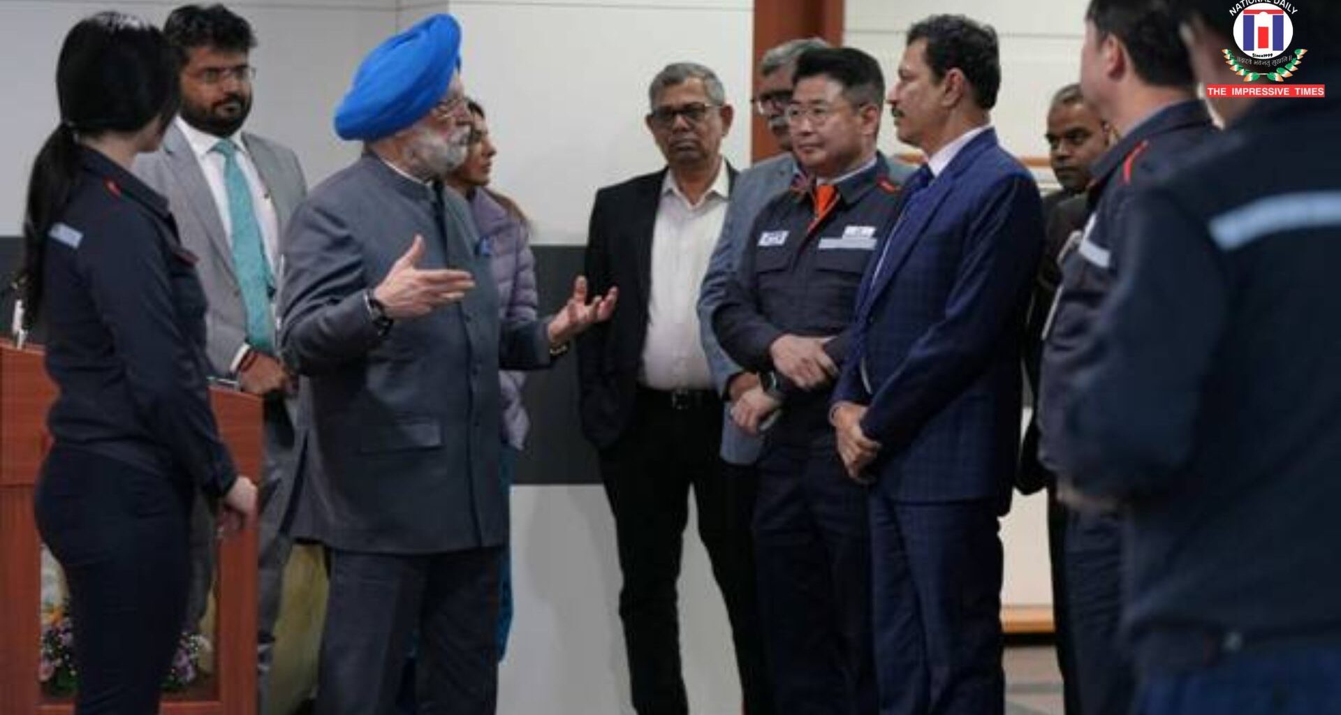 Hardeep Singh Puri Visits Hanwha Ocean Shipyard in South Korea to Boost India–Korea Maritime Cooperation
