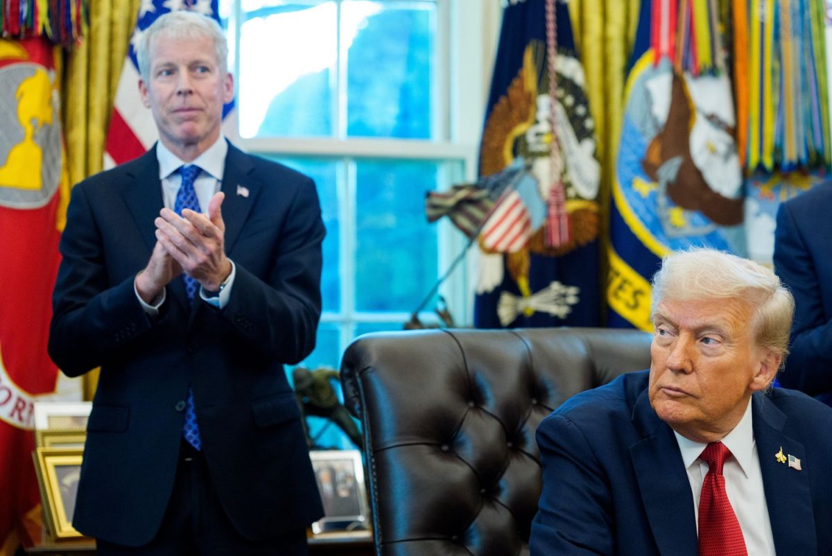 Trump signs Genesis Mission executive order to accelerate AI for science