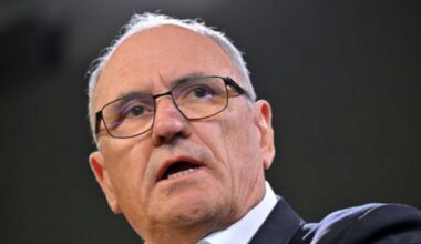 Ken Henry backs historic overhaul of Australia's environment laws -