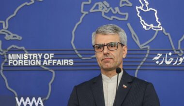 Iran Congratulates Iraq on Successful Parliamentary Elections -