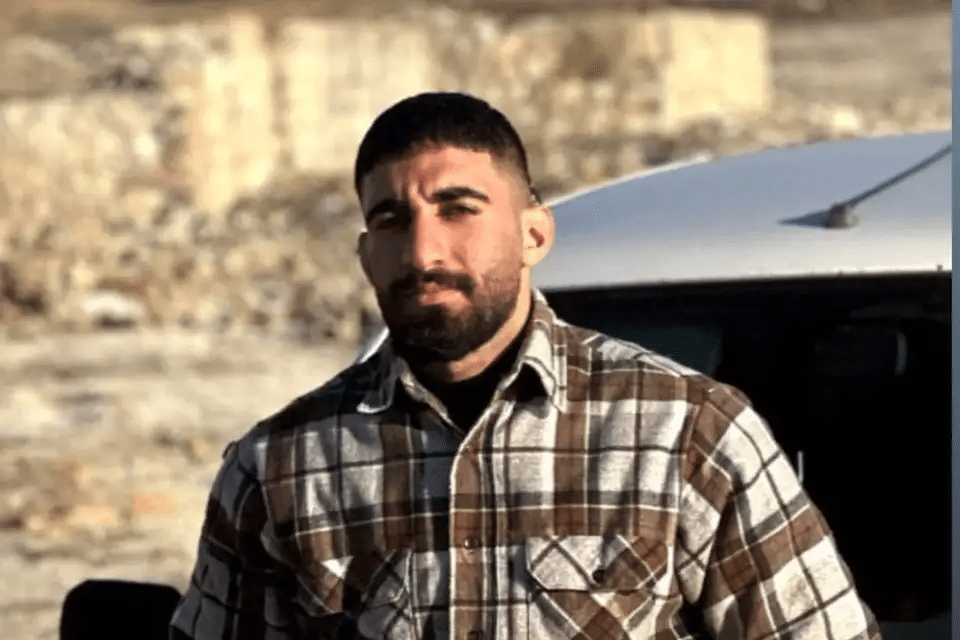 Omid Sarlak killed after burning Khamenei photo