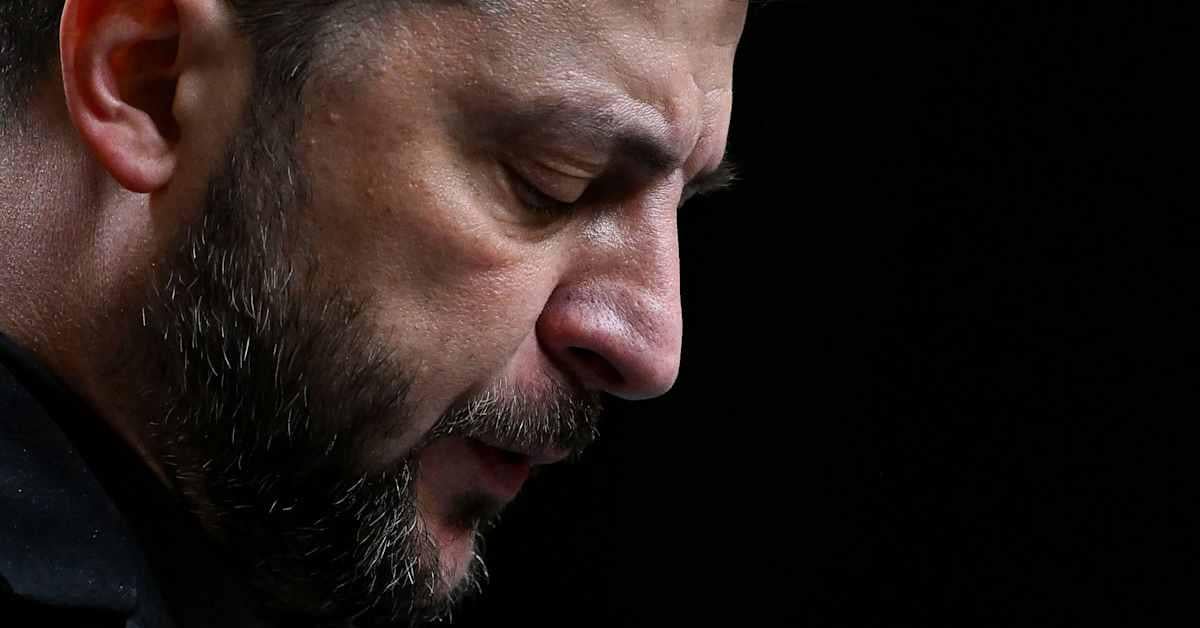 What do you think Ukraine should do with the U.S.-Russia plan?