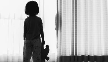 Auckland child found with decomposing father, who was last seen 4 days earlier