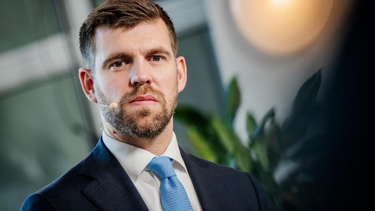 'Boliger er til at bo i – ikke til at drive skyggehotel': Regeringen vil skærpe reglerne for korttidsudlejning