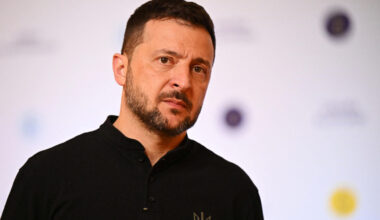 Ukraine : accusé de corruption à hauteur de 100 millions de dollars, un proche de Volodymyr Zelensky quitte le pays